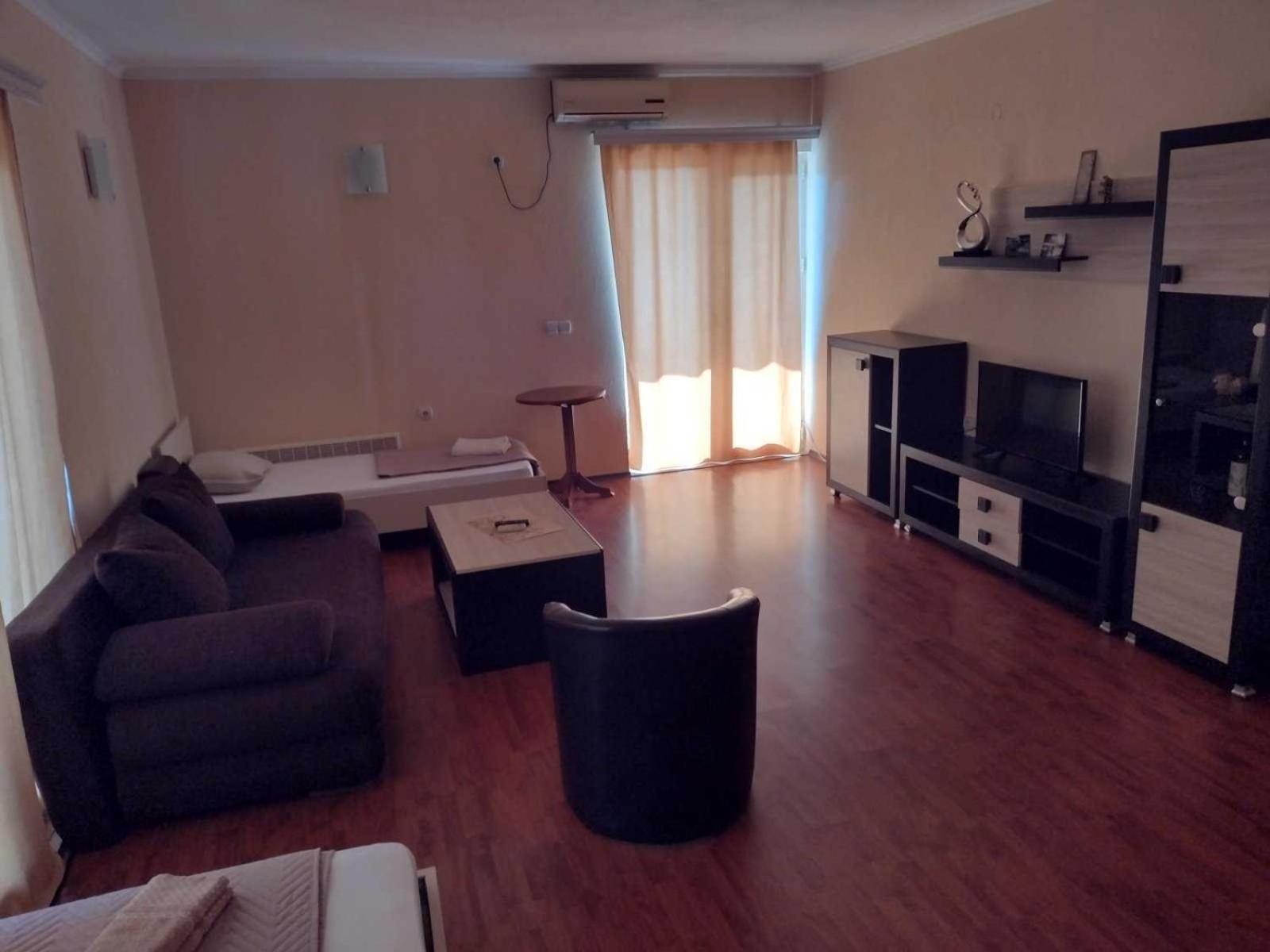 Shale Apartments And Rooms Gewgelija Zewnętrze zdjęcie
