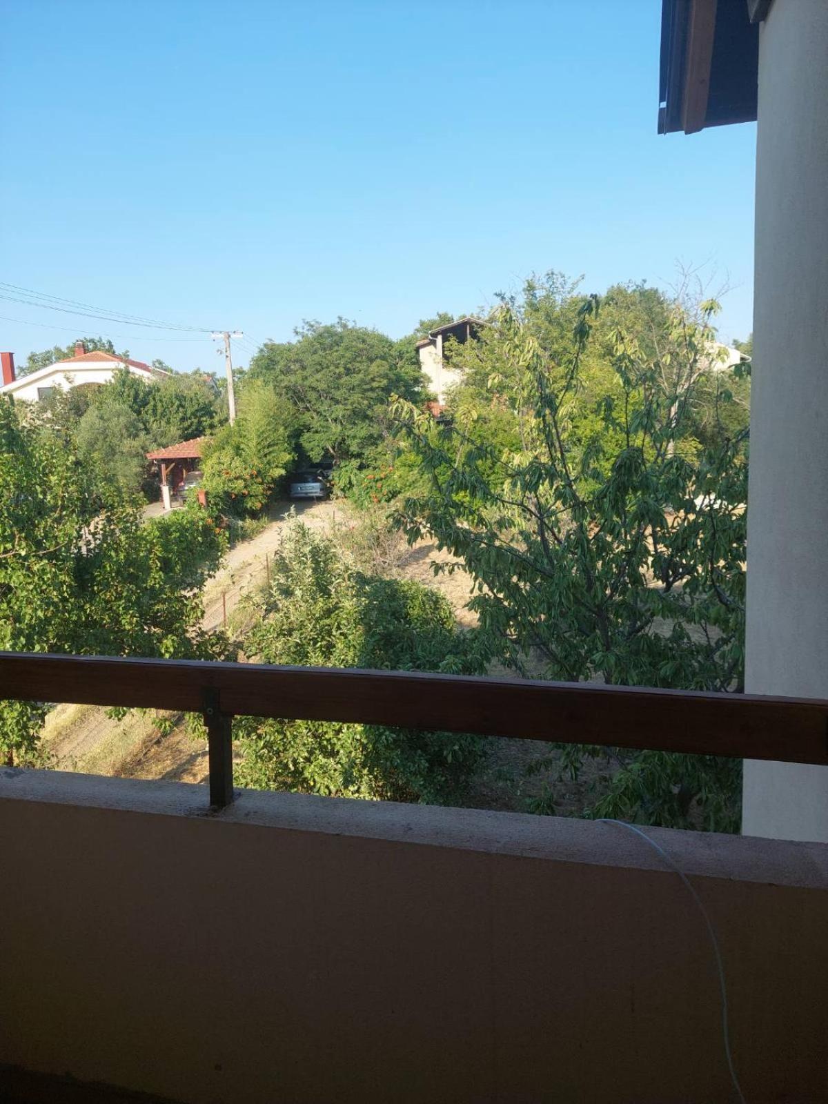 Shale Apartments And Rooms Gewgelija Zewnętrze zdjęcie